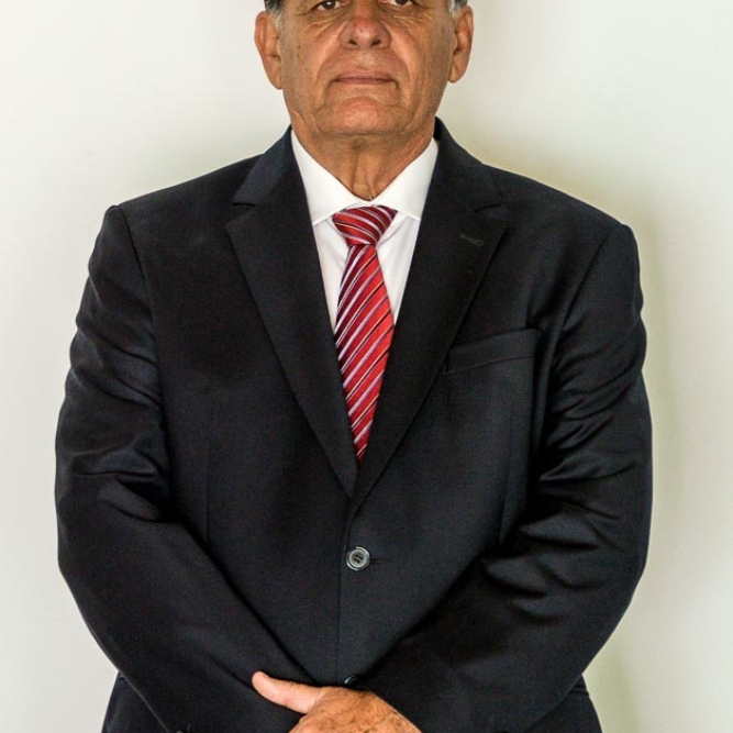 Retratos Corporativos Carlos Augusto