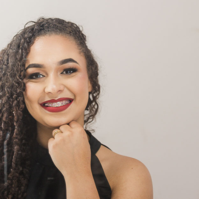 LaisPodestaFotografia-2023-Corporativo-Retratos-UniversodaBeleza003